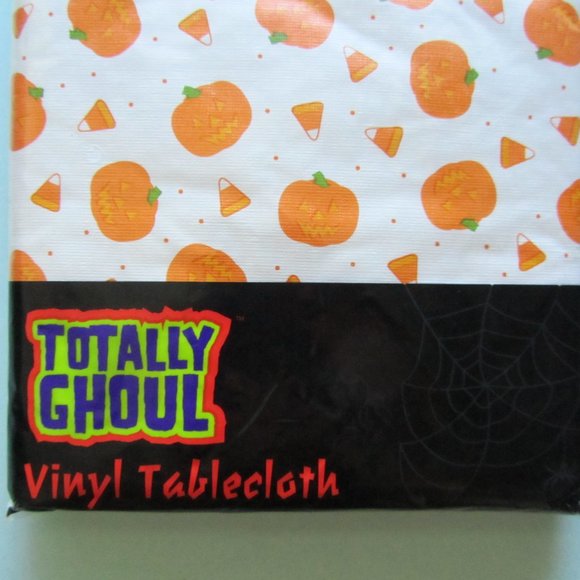 New Totally Ghoul Pumpkin Motif Thanksgiving Oblong Vinyl Tablecloth 52” x 90” - Picture 3 of 7